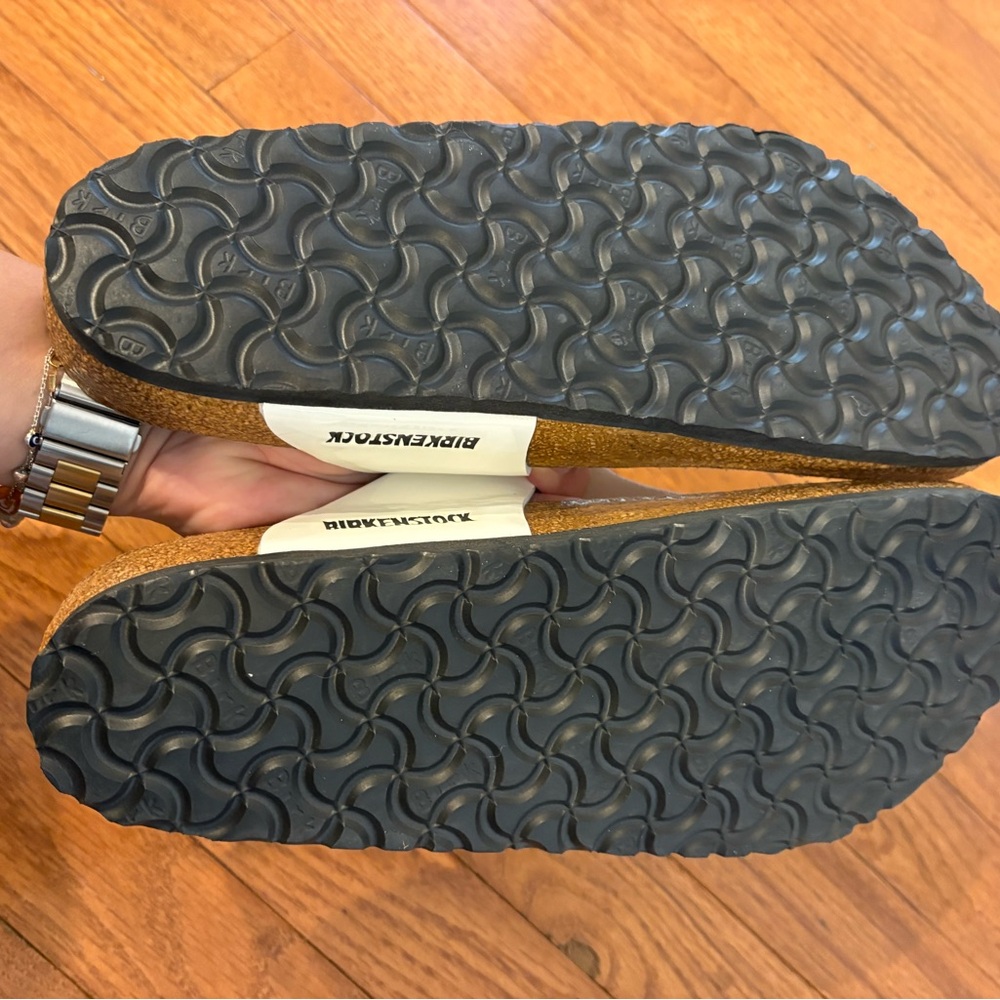 Birkenstock gizeh patent White and Black Sandals nwot size 42 - Picture 5 of 5